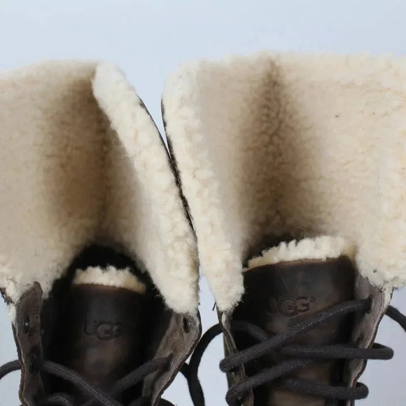 UGG - Picture 3 of 14